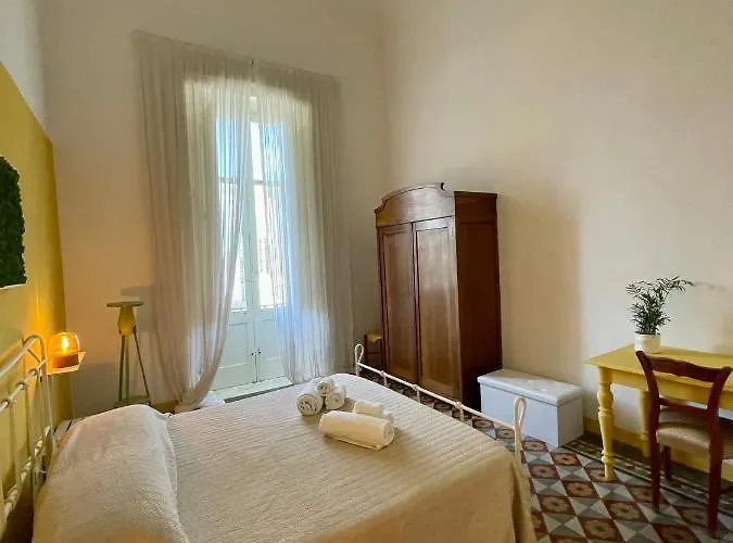 4 Balconi House-Appartamento Salentino Nel Centro Di Lecce
